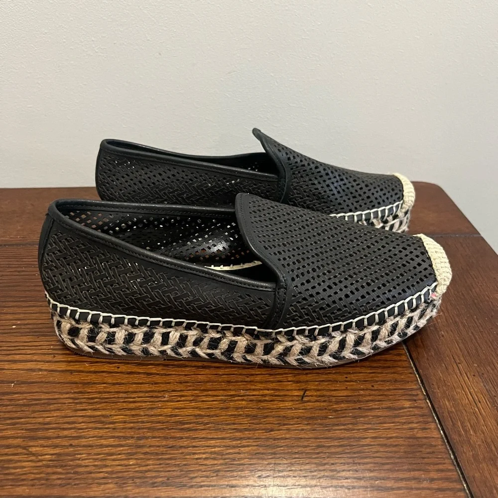 Vince Camuto brand new
